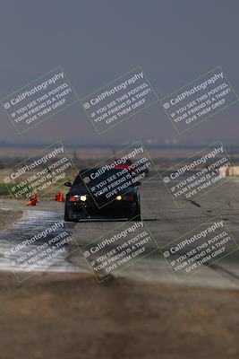 media/Sep-20-2025-Extreme Speed (Sat) [[1fcc23683c]]/Orange (Mid Intermediate)/Session 2 (Sunrise)/